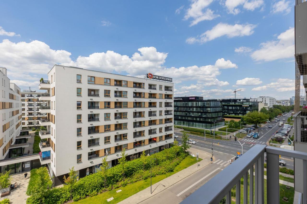 Elegant Apartments With Balcony & Parking Warsaw By Noclegi Renters المظهر الخارجي الصورة